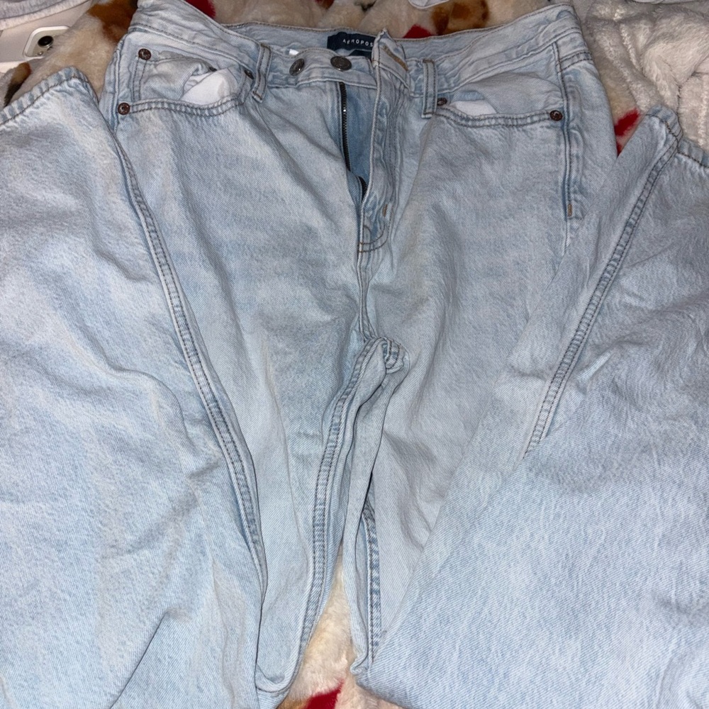Aeropostale Light Wash High Rise Jeans